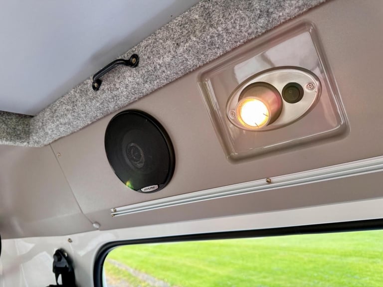 2014 Danbury T2 Bay Window Camper 4 Berth Retro Campervan