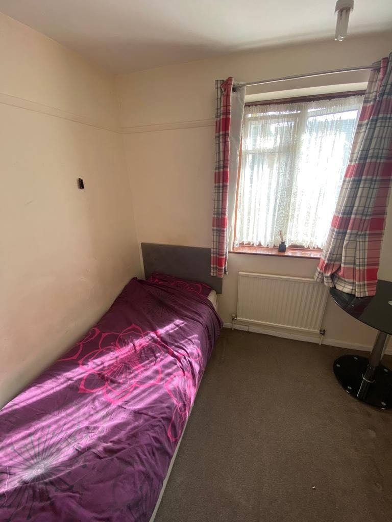 Single Room Available Gillingham