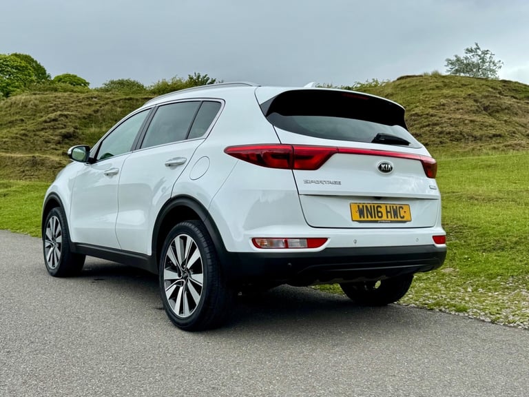 2016 Kia Sportage 1.7 CRDi 3 Euro 6 (s/s) 5dr ESTATE Diesel Manual
