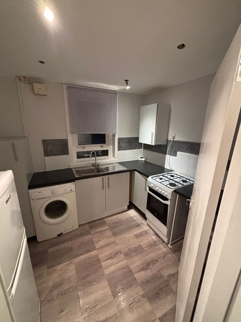 Immediate Room's for Rent in City of Glasgow Available