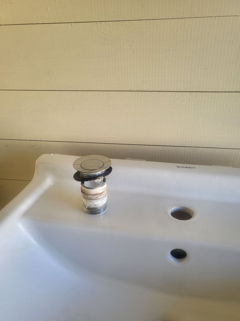 Duravit Pedestal Sink