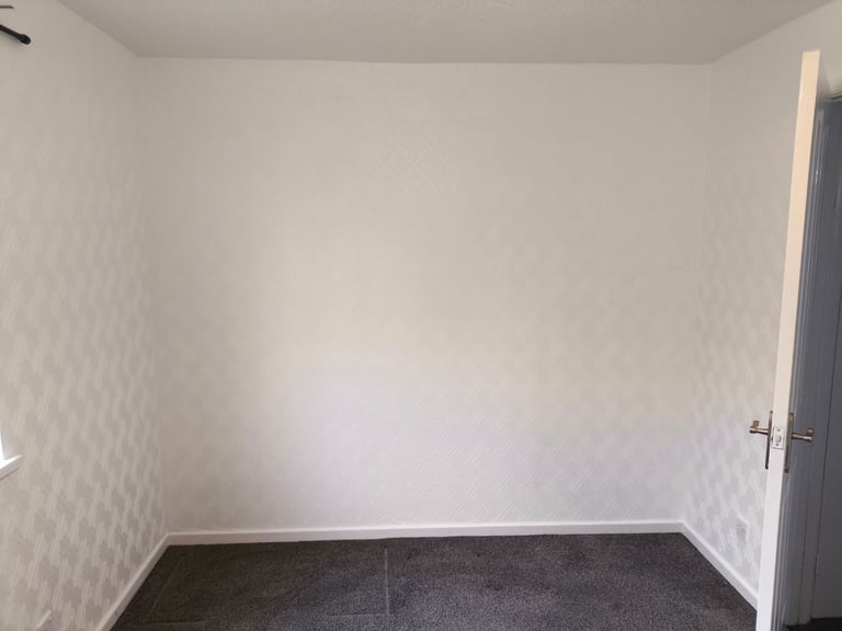 Newly Decorated One-Bedroom Maisonette To Let – 53 Stone Hill Drive, Blackburn, BB1 5TR 