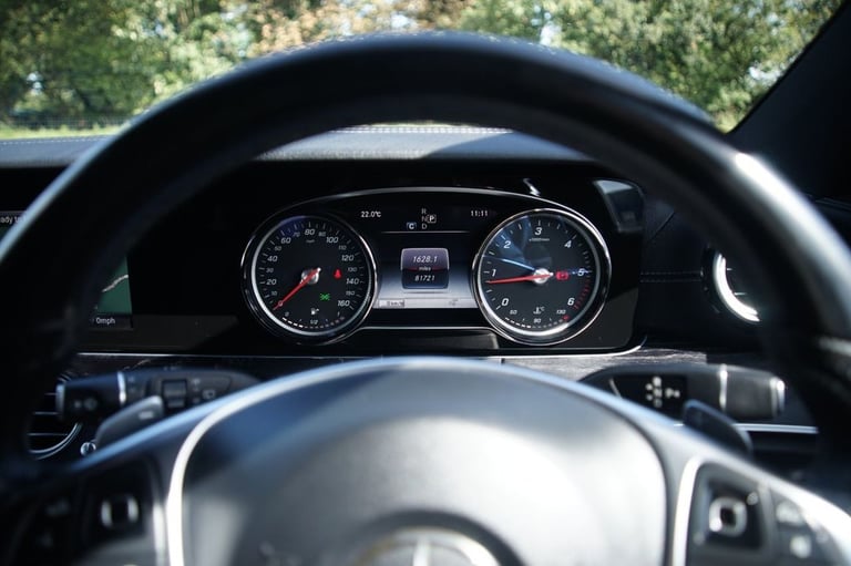 2017 Mercedes-Benz E Class 2.0 E220d AMG Line Estate 5dr Diesel G-Tronic+ Euro 6 (s/s) (194 ps) E...