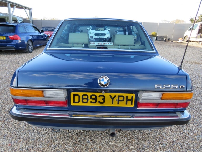 1987 BMW 5 Series 525E LUX 4 DOOR AUTO SALOON Petrol Automatic