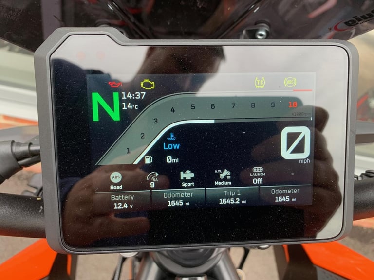 KTM 990 DUKE - TECH PACK - KTM WARRANTY 09/5/2029