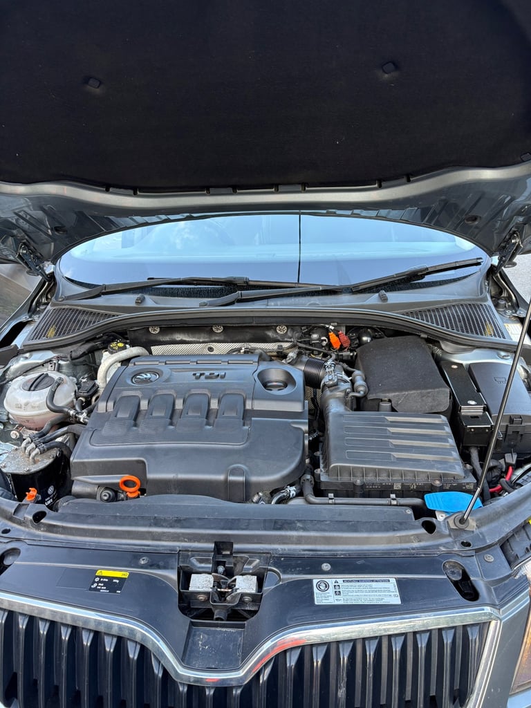 Skoda, OCTAVIA, Estate, 2013, Manual, 1598 (cc), 5 doors