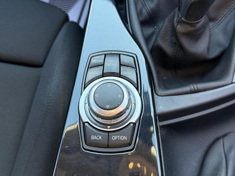 BMW 3 SERIES 2.0 318d Sport Euro 5 (s/s) 4dr 2015