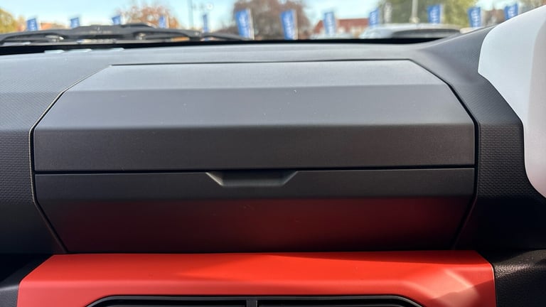 2025 Dacia Spring 27kWh Expression 65 48kW 5dr Auto Electric Hatchback Hatchback Electric Automatic