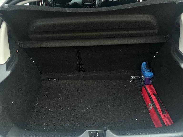 2014 Renault Clio 1.6T 16V Renaultsport 200 5dr EDC HATCHBACK PETROL Automatic