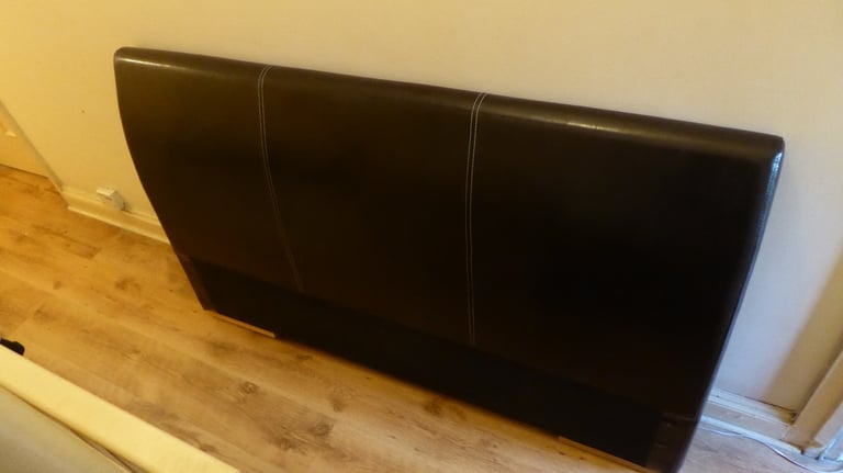 image for Headboard - Faux Leather - brown - 160cm x 98cm - Excellent condition
