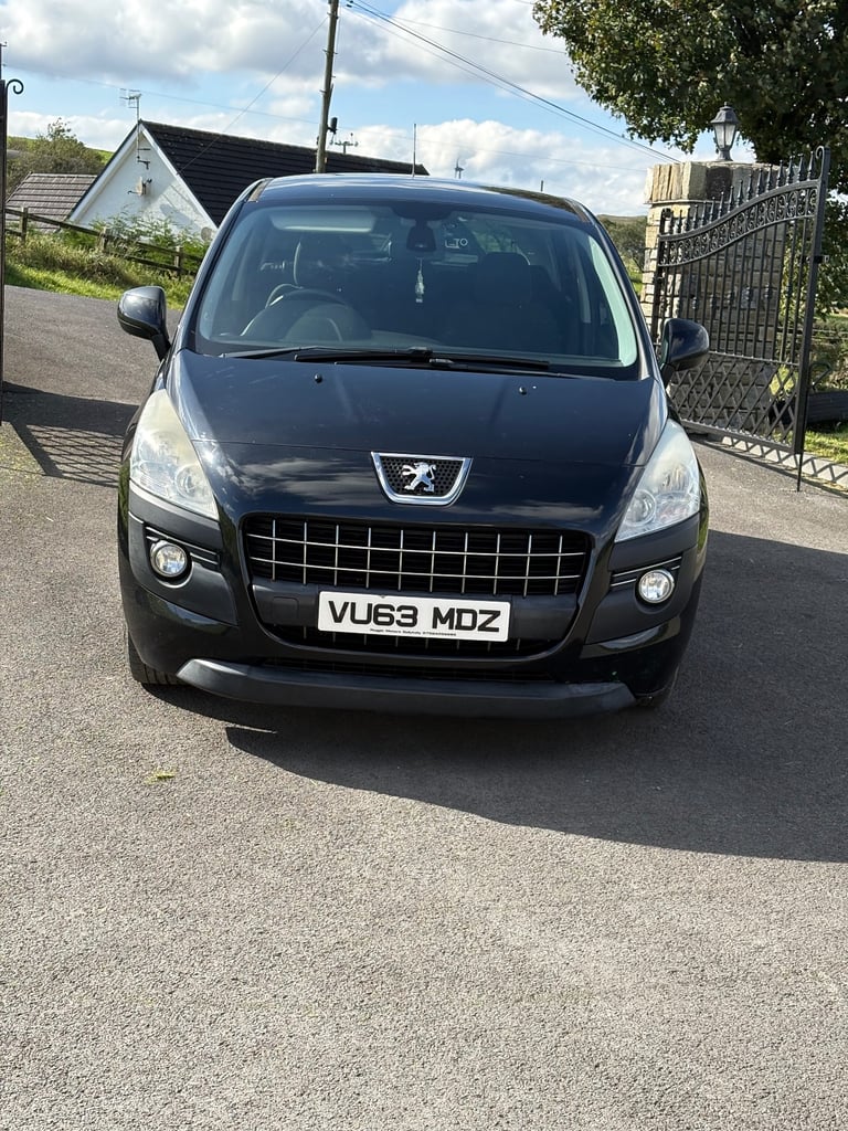 Peugeot, 3008, Hatchback, 2013, Manual, 1560 (cc), 5 doors