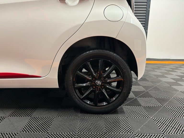 2017 Toyota AYGO 1.0 VVT-i X-Press 5dr x-shift HATCHBACK Petrol Manual