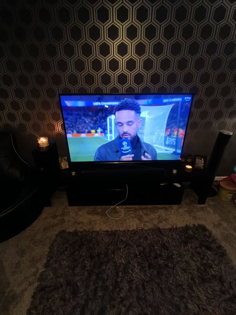 image for 60" Samsung smart tv