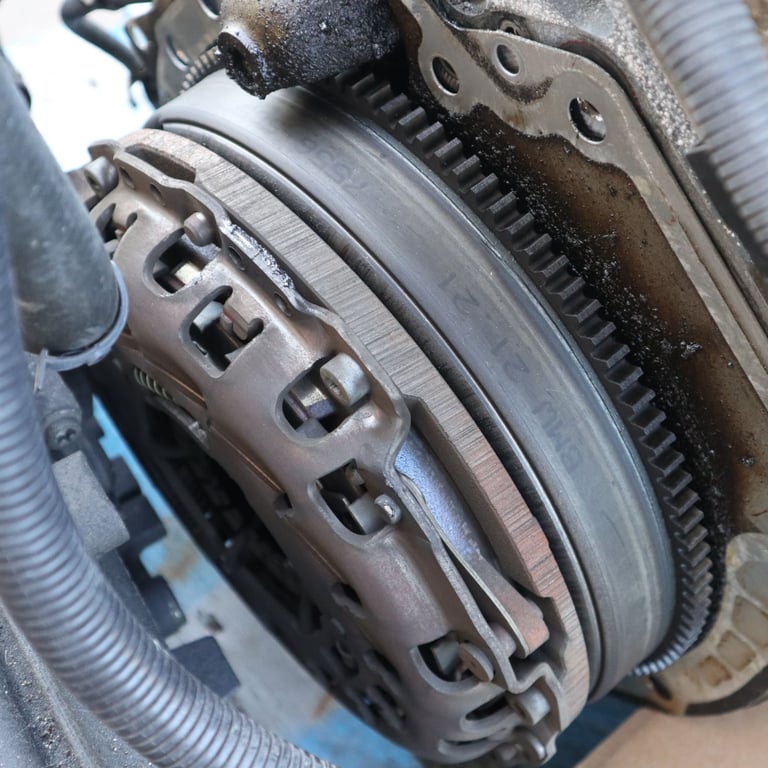 BMW E85 Z4 N52B25A 2.5 Petrol Engine & 6 Speed Gearbox