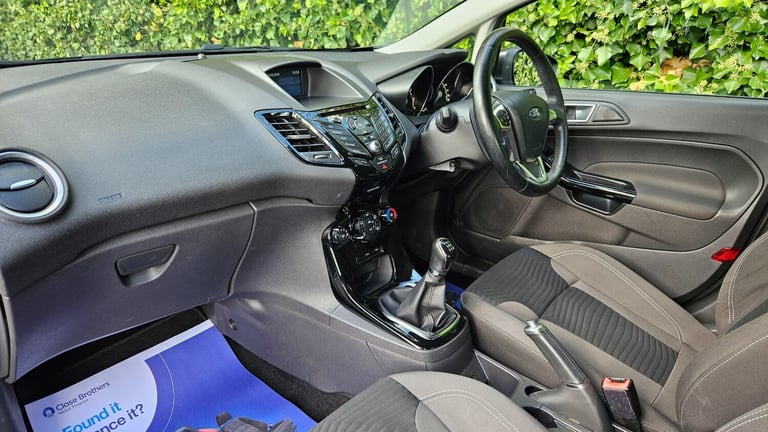 2016 (16) Ford Fiesta 1.25 Zetec 5dr Euro 6 **27K+FSH**