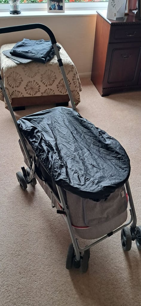 Large dog pushchair 