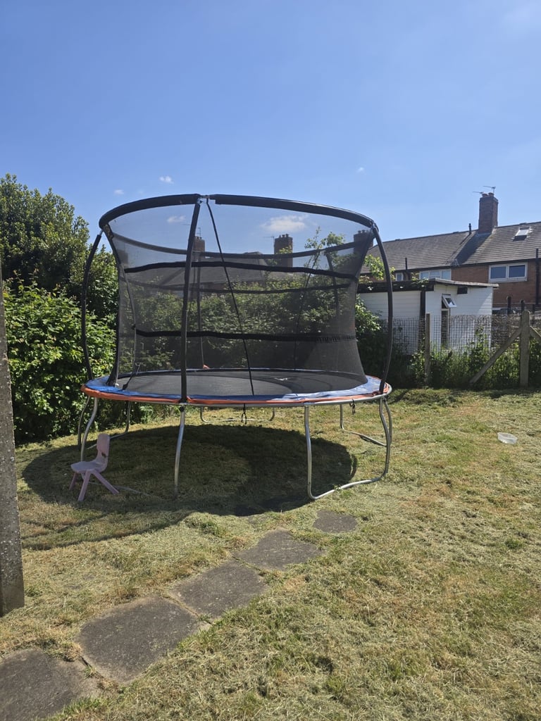 Trampoline for sale 