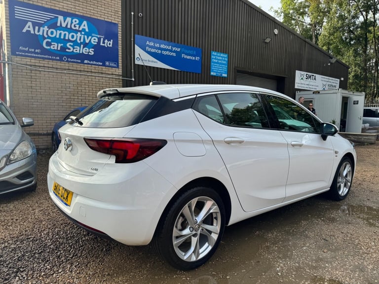 2016 Vauxhall Astra 1.6 CDTi ecoTEC BlueInjection SRi Euro 6 5dr HATCHBACK Diesel Manual
