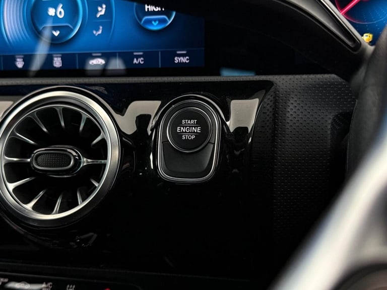 2021 Mercedes-Benz A-Class 1.3 A250e 15.6kWh AMG Line (Premium 2) 8G-DCT Euro 6 (s/s) 5dr Hatchba...
