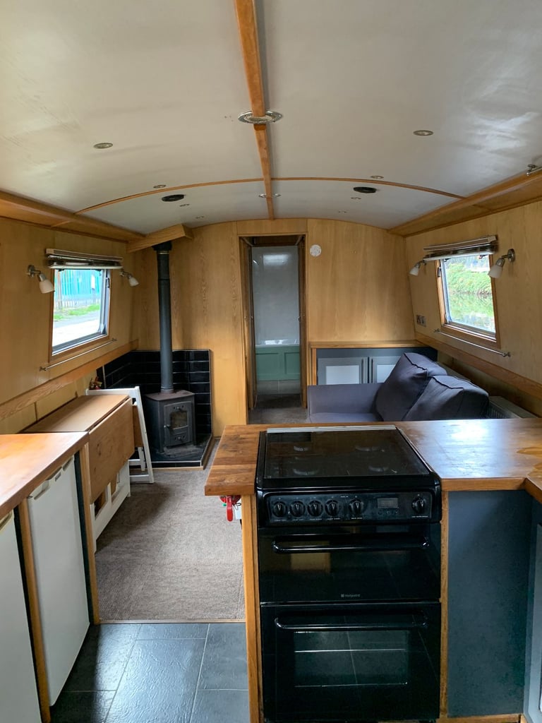 Canal Boat 55ft x 10ft Widebeam by Collingwood Boat Builders (2012) 4-6 berths