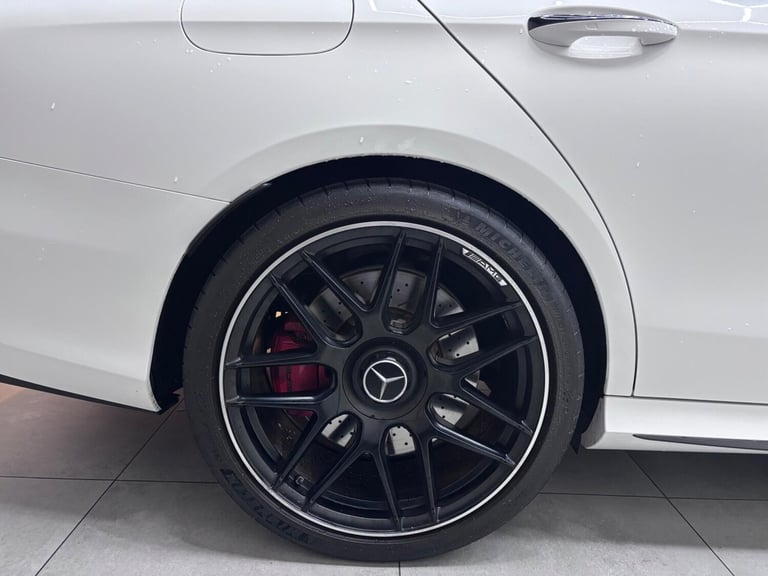 2021 Mercedes-Benz E Class 4.0 E63 V8 BiTurbo AMG S Night Edition (Premium Plus) SpdS MCT 4MATIC+...