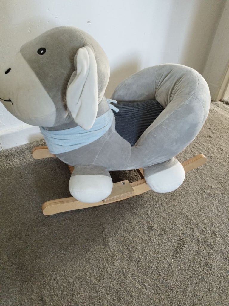 Kids play mini rocking chair 