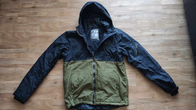 The Edge Insulated Waterproof Jacket [Mens Size M]