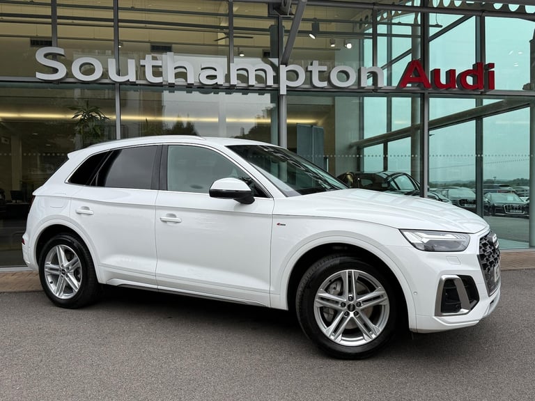 2025 Audi Q5 2.0 TFSI 45 S line SUV 5dr Petrol S Tronic quattro Euro 6 (s/s) (265 ps) ESTATE Petr...