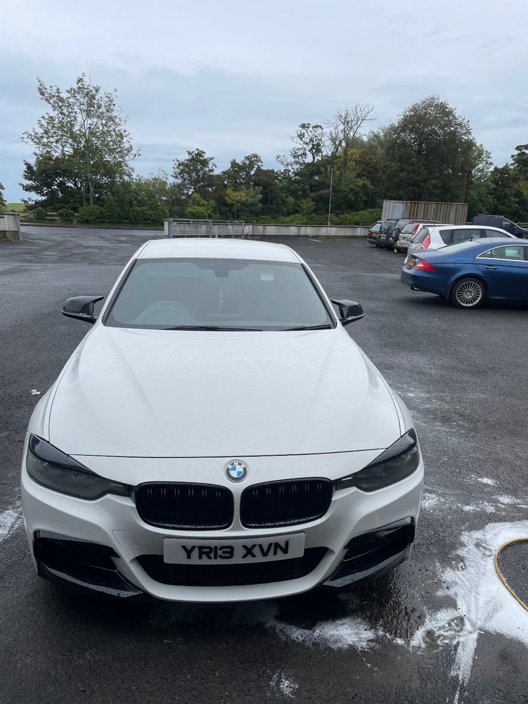 BMW, 3 SERIES, Saloon, 2013, Manual, 1995 (cc), 4 doors