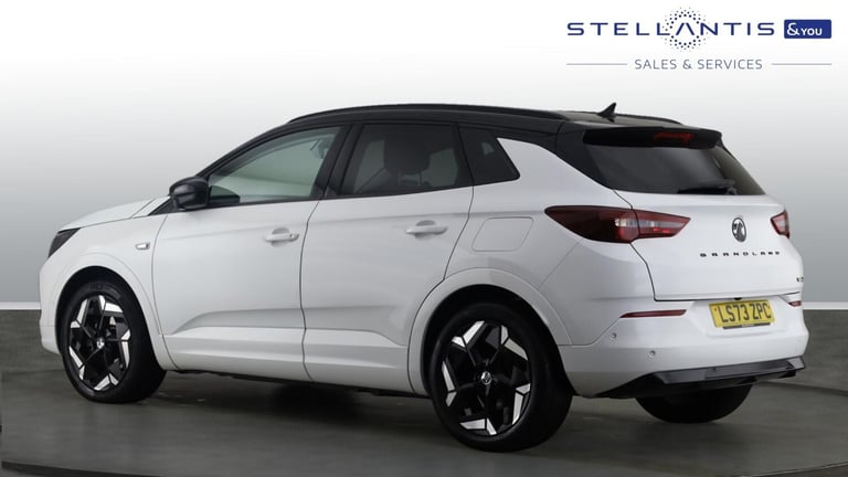 2023 Vauxhall Grandland 1.6 14.2kWh GSe SUV 5dr Petrol Plug-in Hybrid Auto AWD Euro 6 (s/s) (300 ...