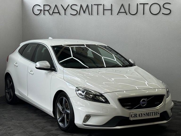 2015 Volvo V40 1.6 D2 R-Design Euro 5 (s/s) 5dr HATCHBACK Diesel Manual