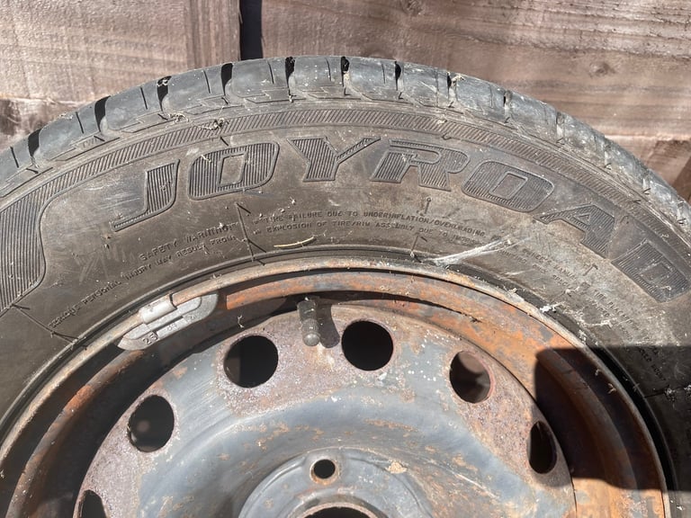 Budget 185/65R/14 Like NEW
