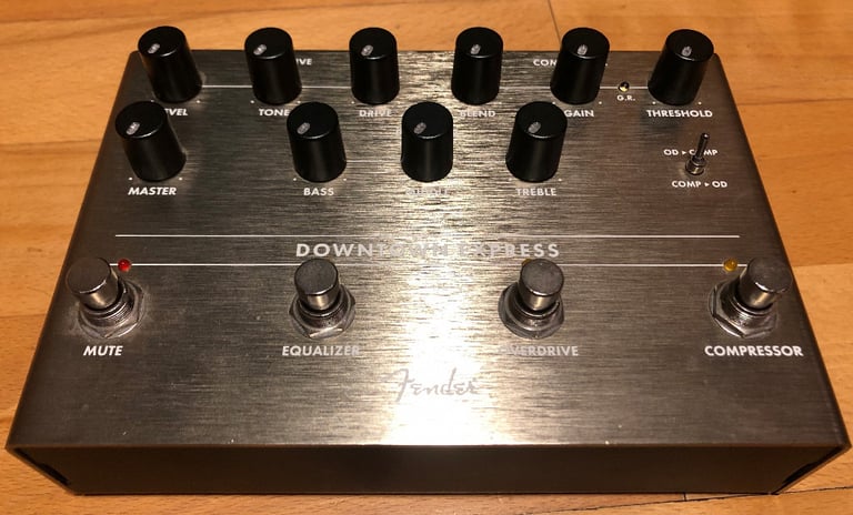 Fender Downtown Express bass multi-effect pedal and DI | in West End,  Glasgow | Gumtree