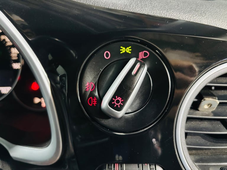 2012 Volkswagen Beetle 1.2 TSI Design 3dr DSG HATCHBACK PETROL Automatic