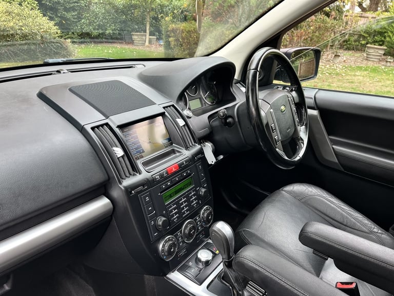 LAND ROVER FREELANDER 2 2.2 TD4 HSE 2010