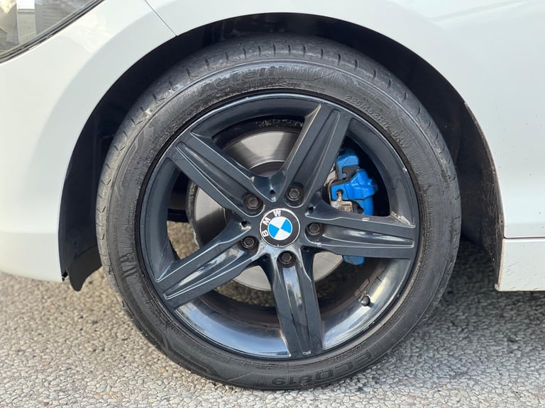 2014 BMW 1 Series 2.0 120d Sport Euro 5 (s/s) 3dr HATCHBACK Diesel Manual