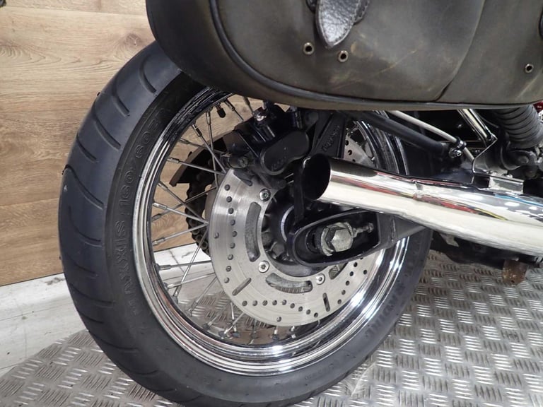 TRIUMPH LEGEND 885 1999