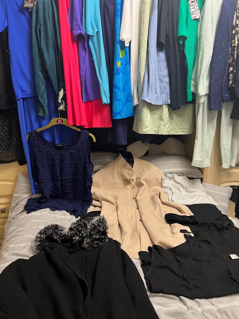 Large bundle of size 16 women’s clothes