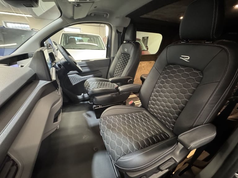 2025 25 VOLKSWAGEN TRANSPORTER VDUB CUSTOM KOMBI 150PS AUTO T7 COMMERCE PLUS FLE