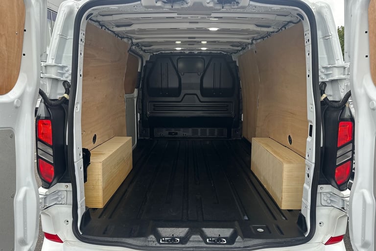 2024 Ford Transit Custom 518113 Van Diesel Manual