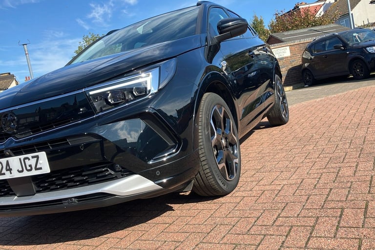  Vauxhall Grandland 1.2 Turbo Ultimate Suv 5dr Petrol Manual Euro 6 s/s 130 Ps
