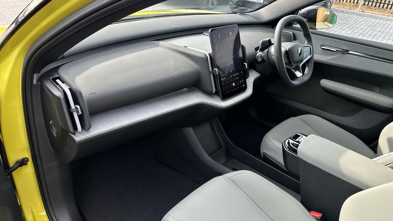 2025 Volvo EX30 315kW Twin Motor Performance Plus 69kWh 5dr Auto ESTATE ELECTRIC Automatic