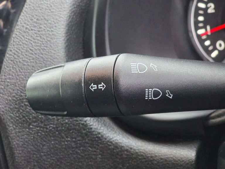 2017 Jeep Renegade 1.4T MultiAirII Limited DDCT Euro 6 (s/s) 5dr ESTATE Petrol Automatic