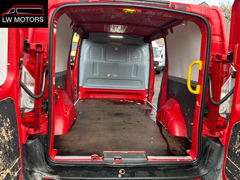 PEUGEOT EXPERT 1200 1.6 HDI L2H1 LWB PANEL VAN 2014 63 REG