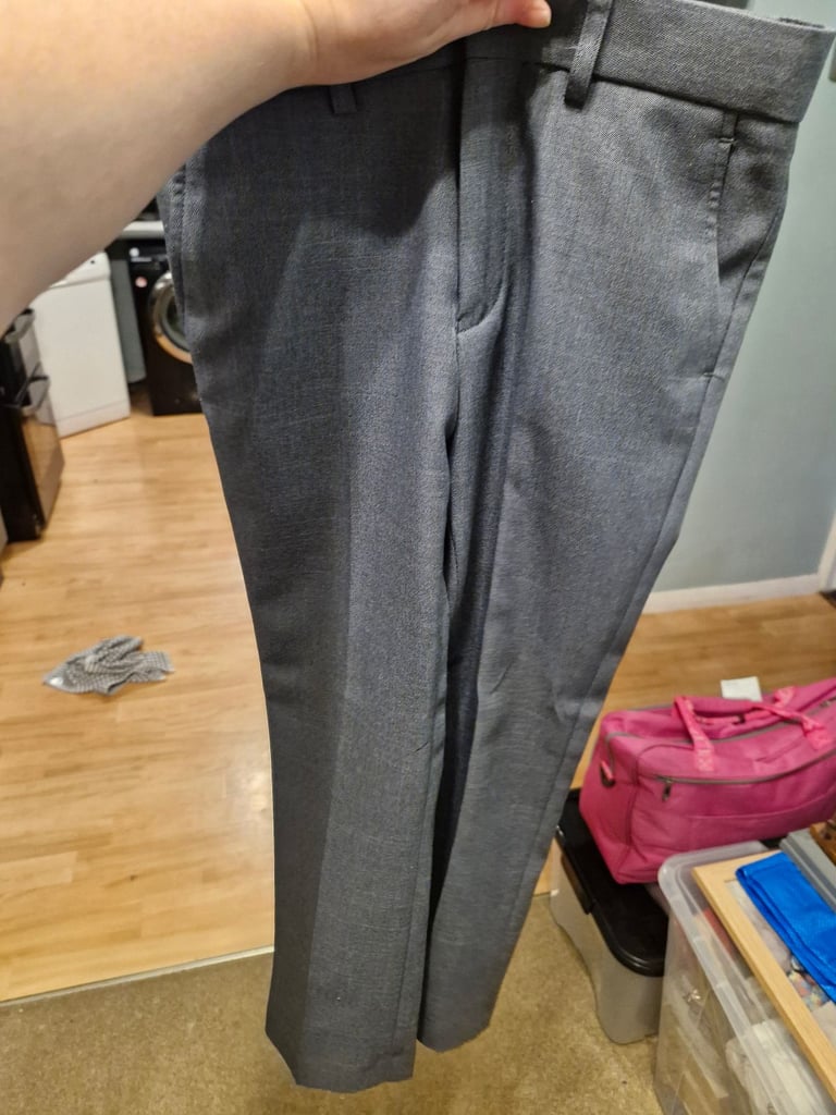 Next boys suit size 8 