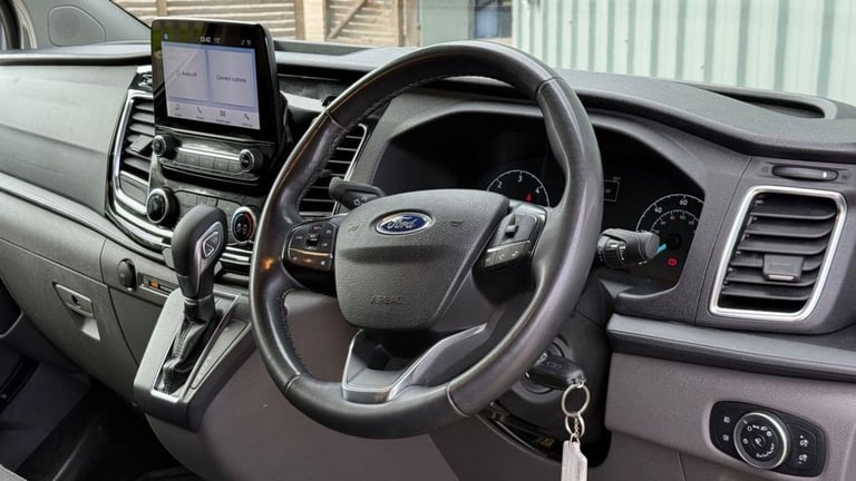 2023 Ford Transit Custom 2.0 EcoBlue 170ps Low Roof Limited Van Auto PANEL VAN DIESEL Automatic