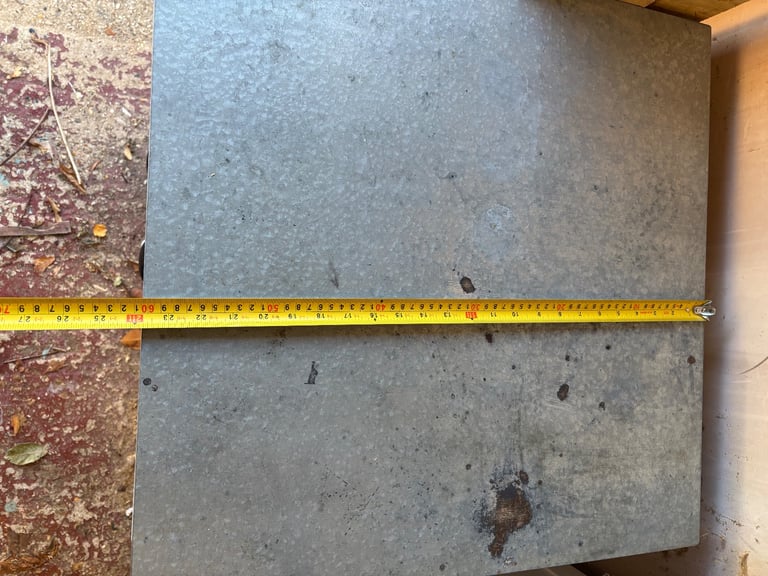 Freebie up-cycle opportunity - two kitchen units with zinc worktops