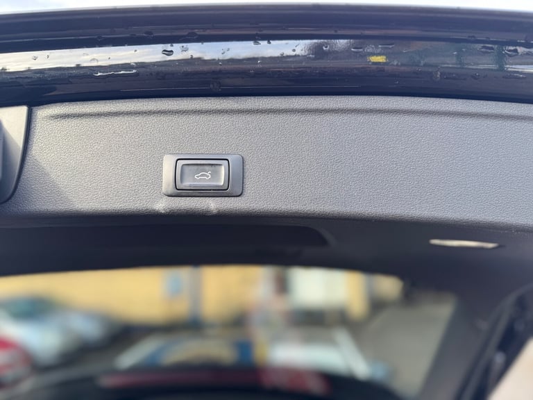 Audi A4 Estate 2.0 TDI AutoMatic 2016 (66) - 2 FK - 2 Keys - £35 Annual Tax