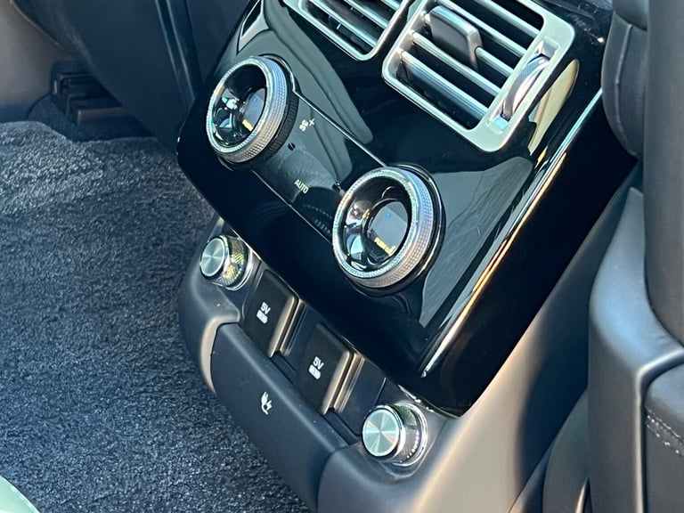 2019 Land Rover Range Rover 5.0 P565 V8 SV Autobiography Dynamic Auto 4WD Euro 6 (s/s) 5dr ESTATE...
