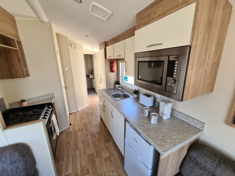 2 bedroom static caravan - Own by repaying £295 per month! Useable 365 days per year